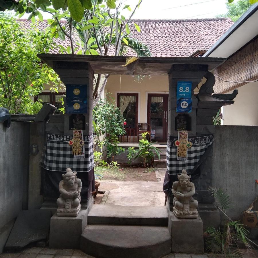 Pondok Aldi Hostel Amed Exterior foto