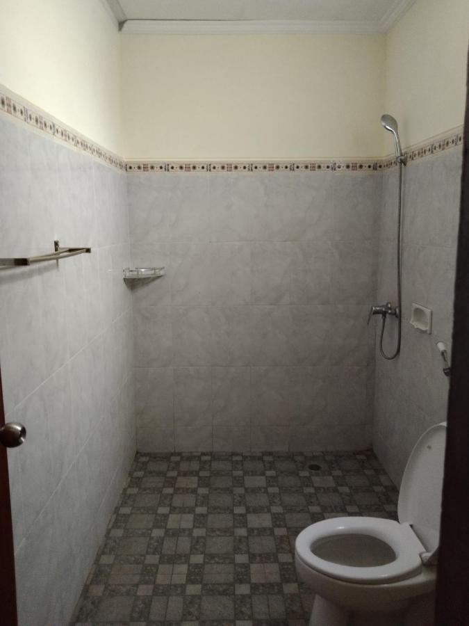 Pondok Aldi Hostel Amed Exterior foto