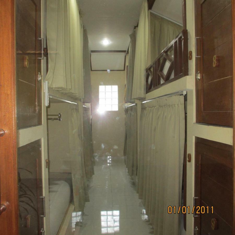 Pondok Aldi Hostel Amed Exterior foto