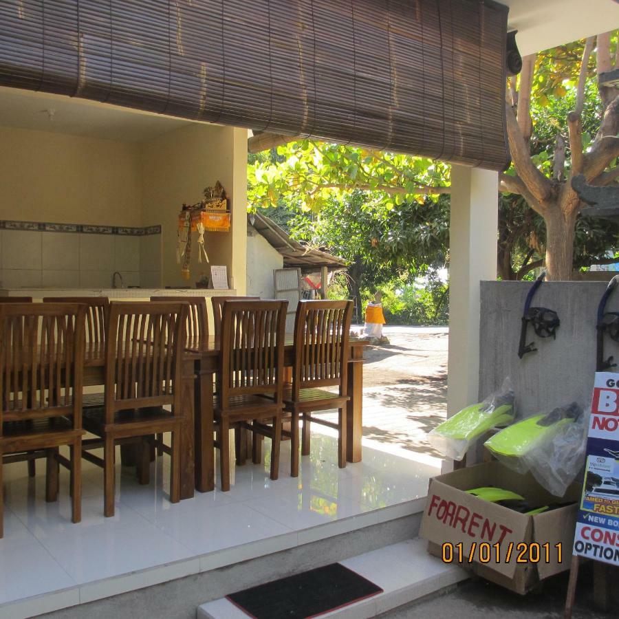 Pondok Aldi Hostel Amed Exterior foto