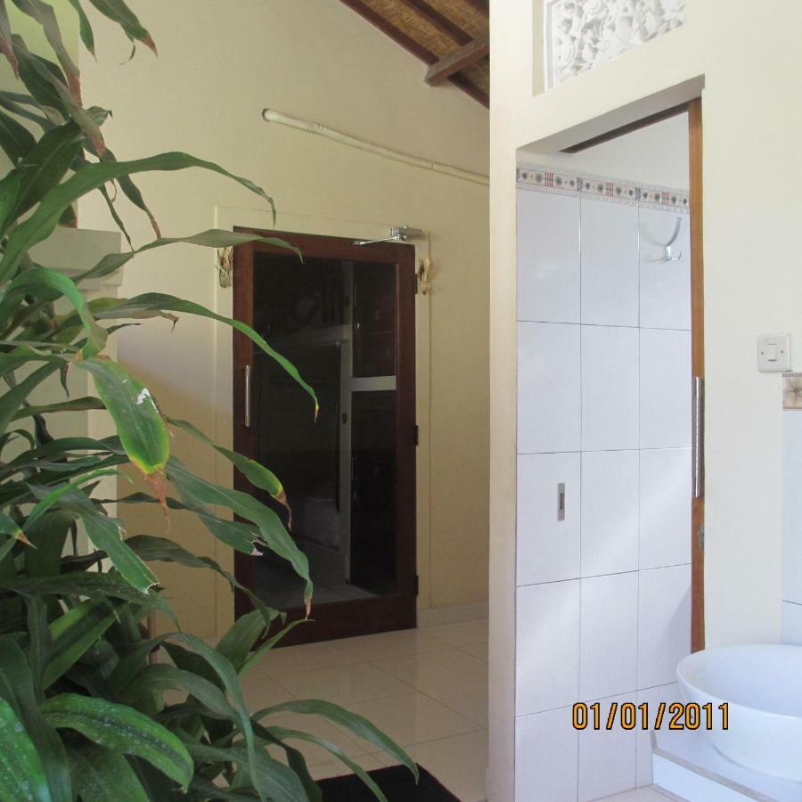 Pondok Aldi Hostel Amed Exterior foto