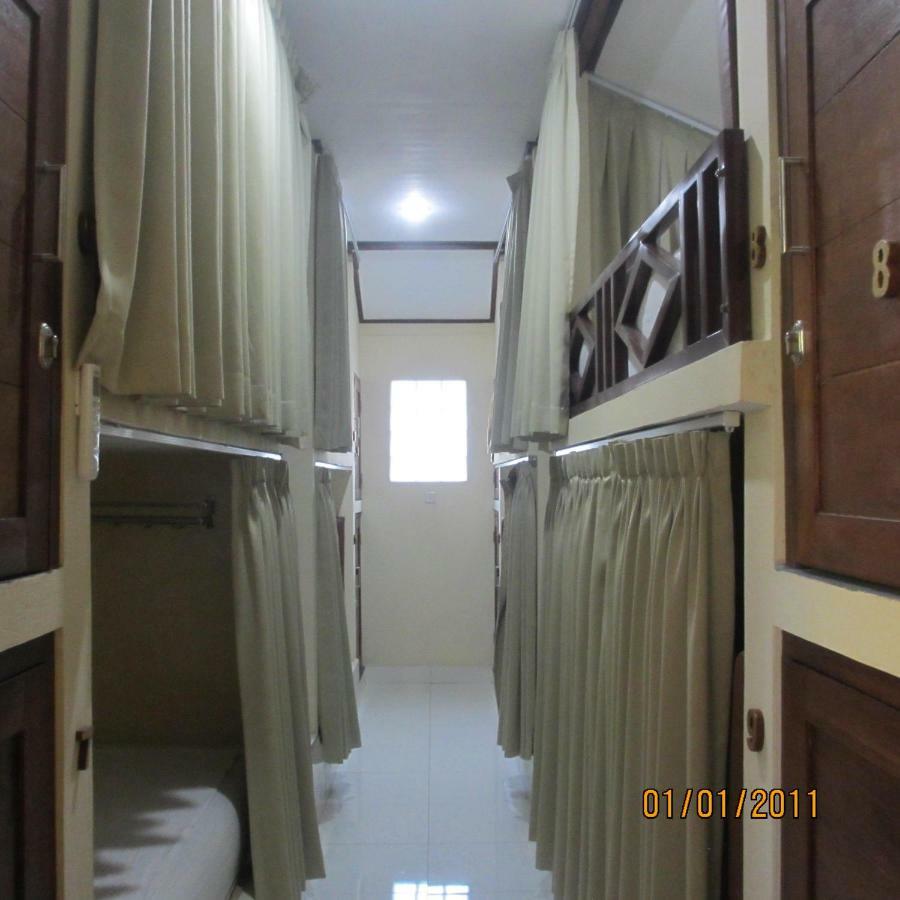 Pondok Aldi Hostel Amed Exterior foto